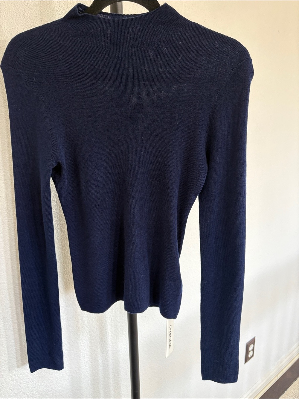 Commense deep navy Mock Turtleneck NWT Size M